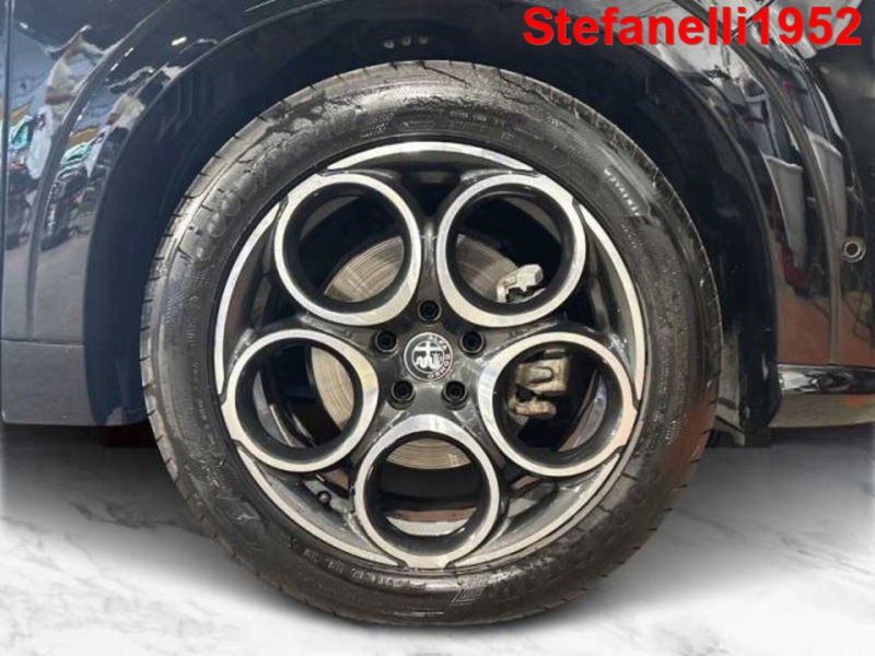 Alfa Romeo Tonale usata a Bologna (8)