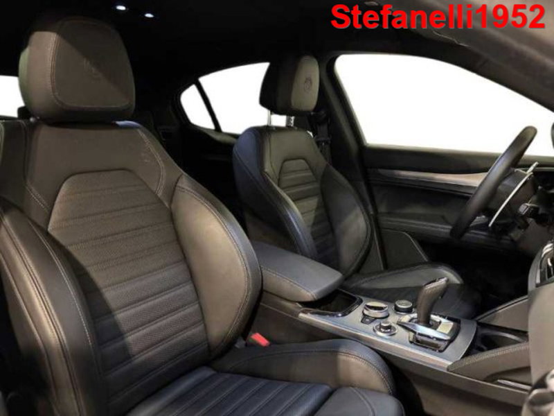 Alfa Romeo Stelvio usata a Bologna (16)