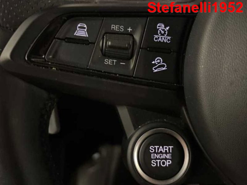 Alfa Romeo Stelvio usata a Bologna (20)