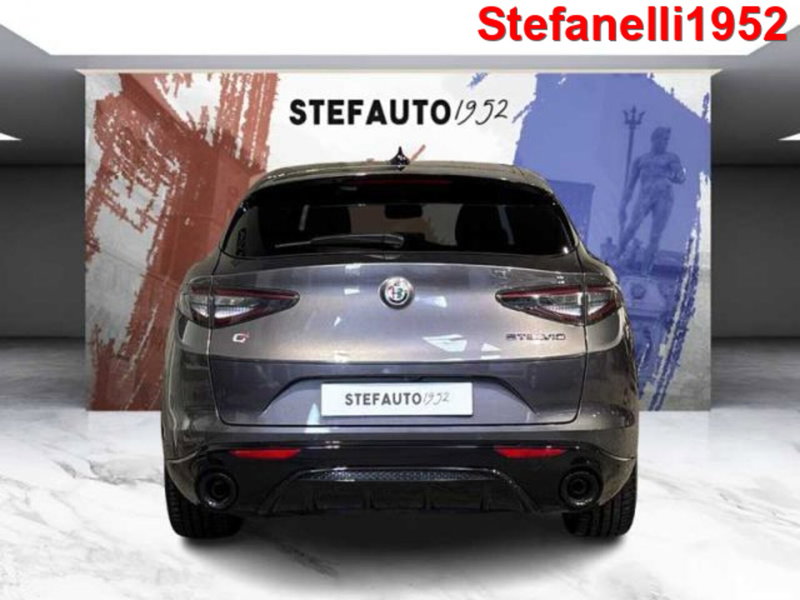 Alfa Romeo Stelvio usata a Bologna (6)