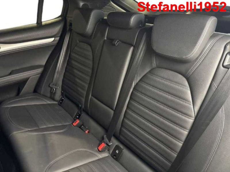 Alfa Romeo Stelvio usata a Bologna (9)