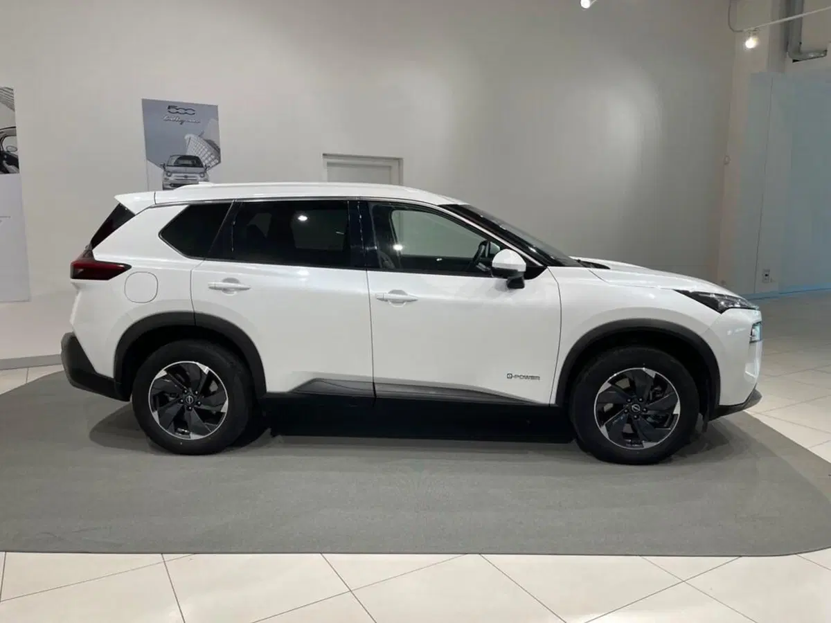 Nissan X-Trail usata a Sondrio (6)
