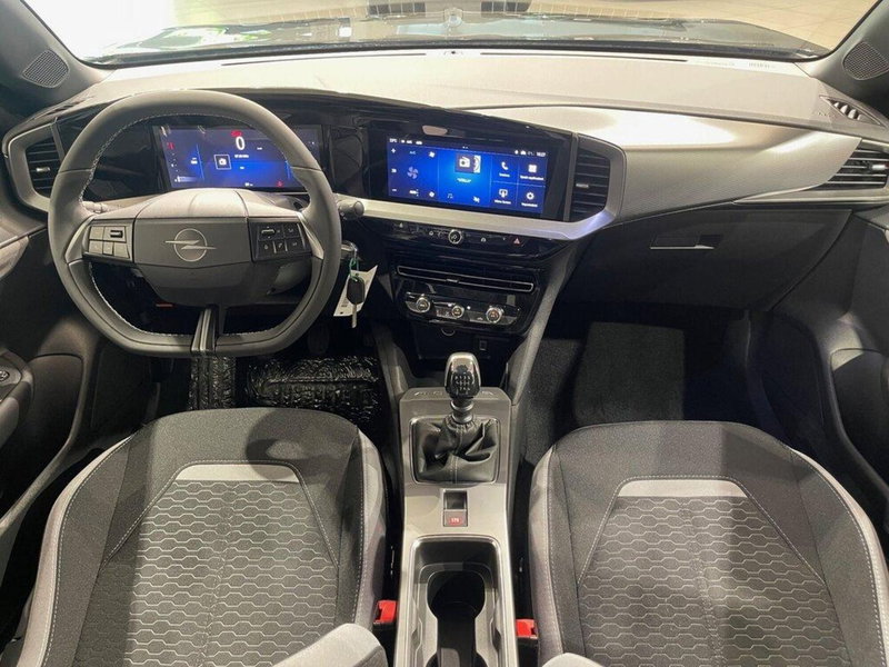 Opel Mokka nuova a Sondrio (12)