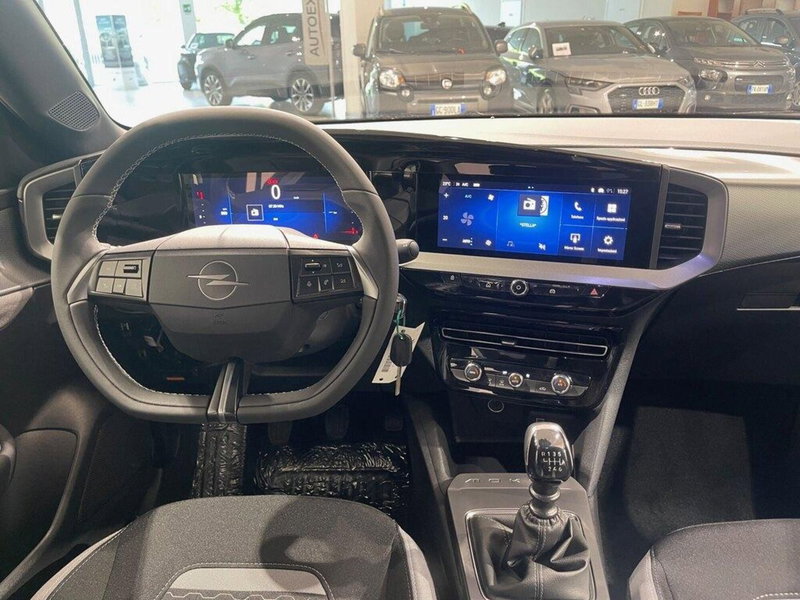 Opel Mokka nuova a Sondrio (13)