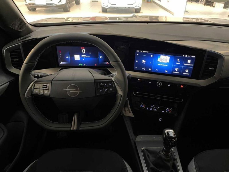 Opel Mokka nuova a Sondrio (12)