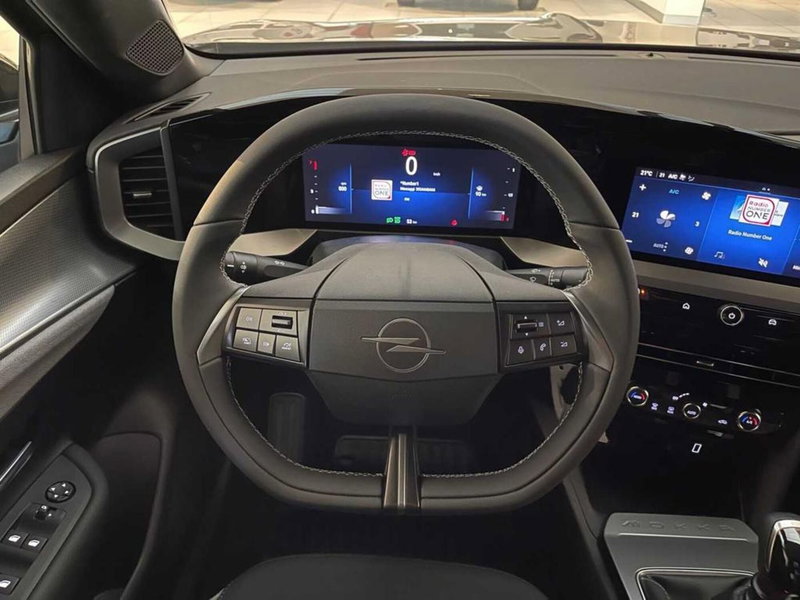 Opel Mokka nuova a Sondrio (13)