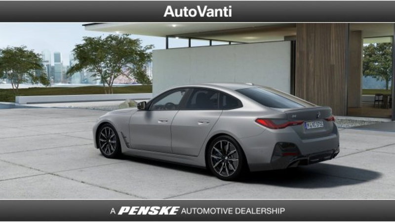 BMW i4 nuova a Bologna (3)