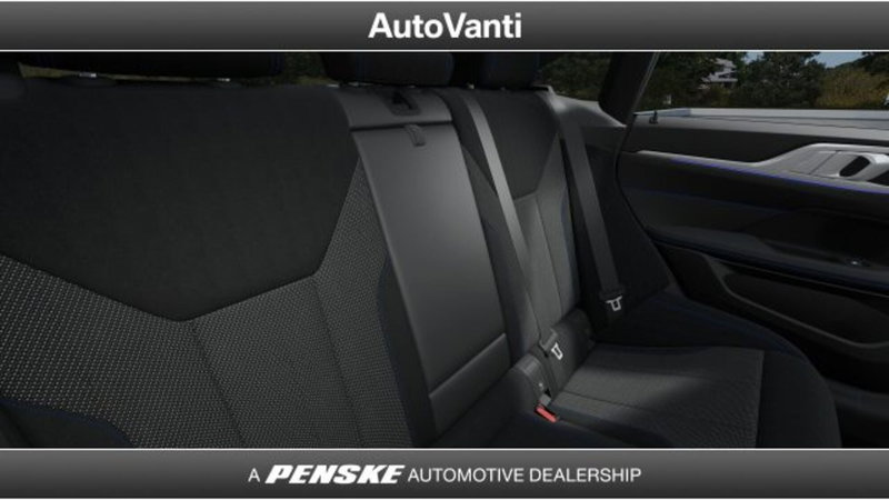 BMW i4 nuova a Bologna (11)