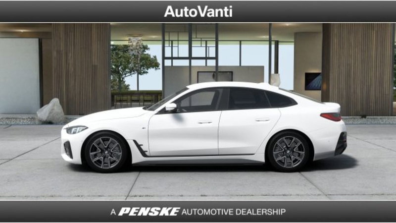 BMW i4 nuova a Bologna (2)