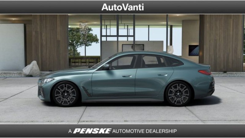 BMW i4 nuova a Bologna (2)