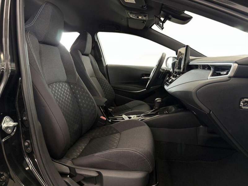 Toyota Corolla Touring Sports nuova a Monza e Brianza (9)