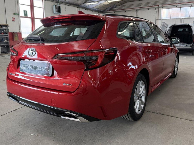 Toyota Corolla Touring Sports nuova a Monza e Brianza (6)