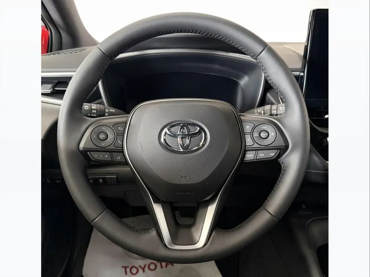 Toyota Corolla Touring Sports nuova a Monza e Brianza (7)