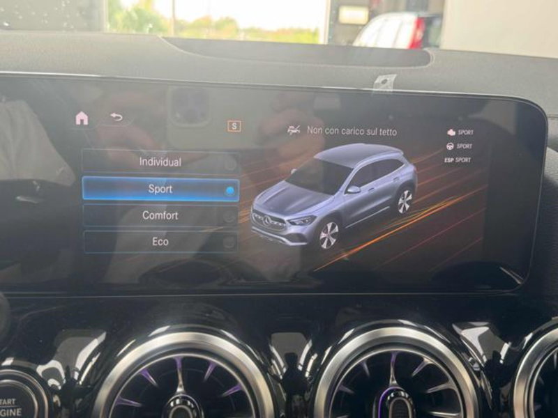 Mercedes-Benz GLA SUV usata a Vercelli (14)