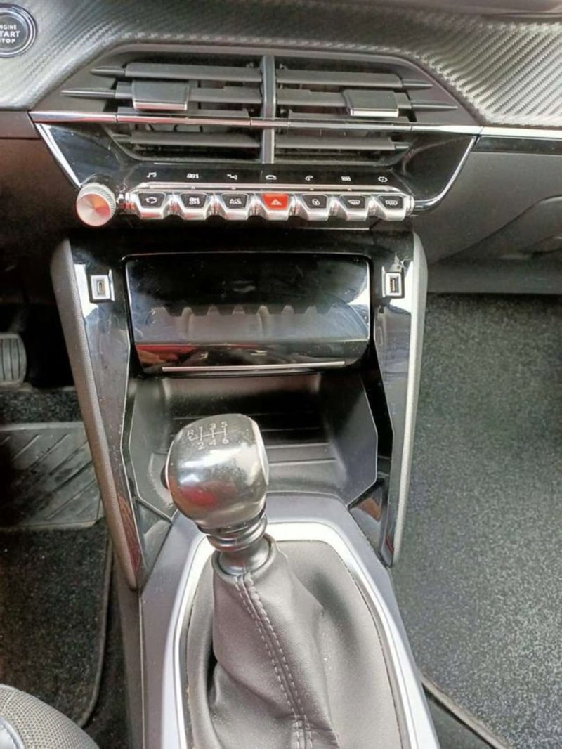 Peugeot 2008 usata a Firenze (9)