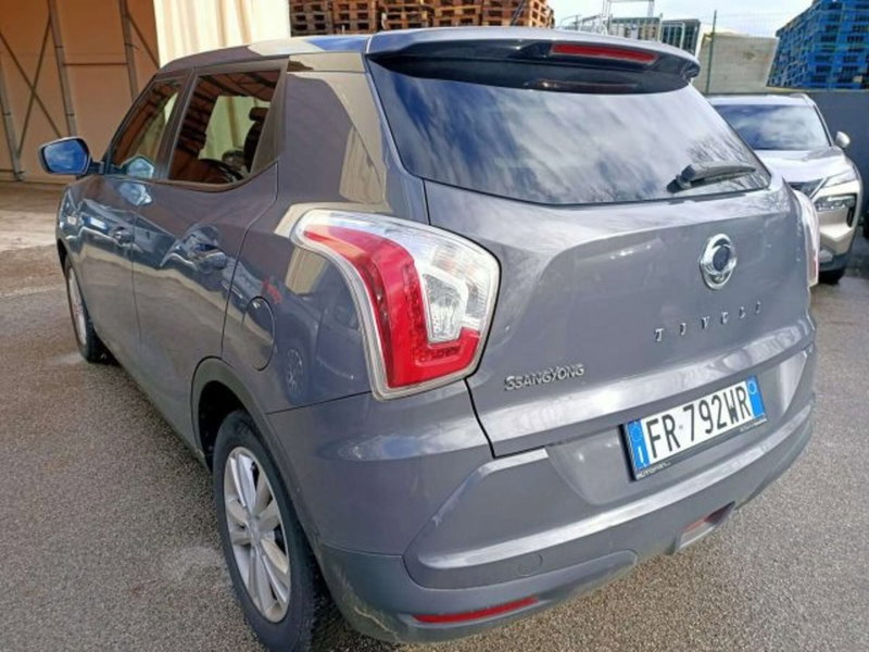 Ssangyong Tivoli usata a Firenze (6)
