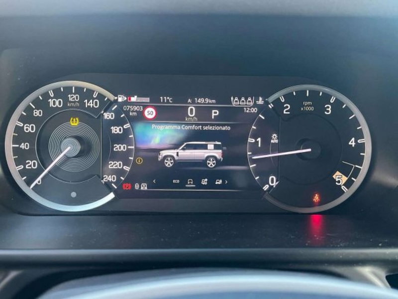 Land Rover Defender usata a Firenze (9)