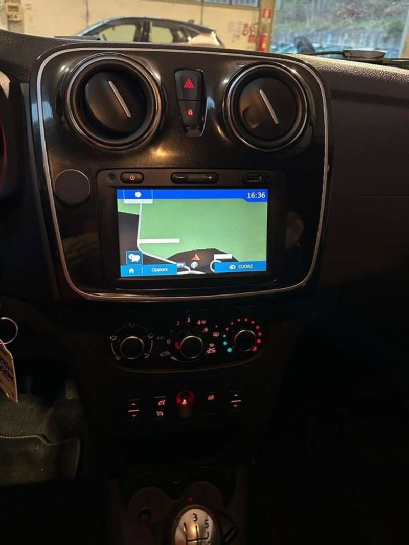 Dacia Sandero usata a Firenze (9)