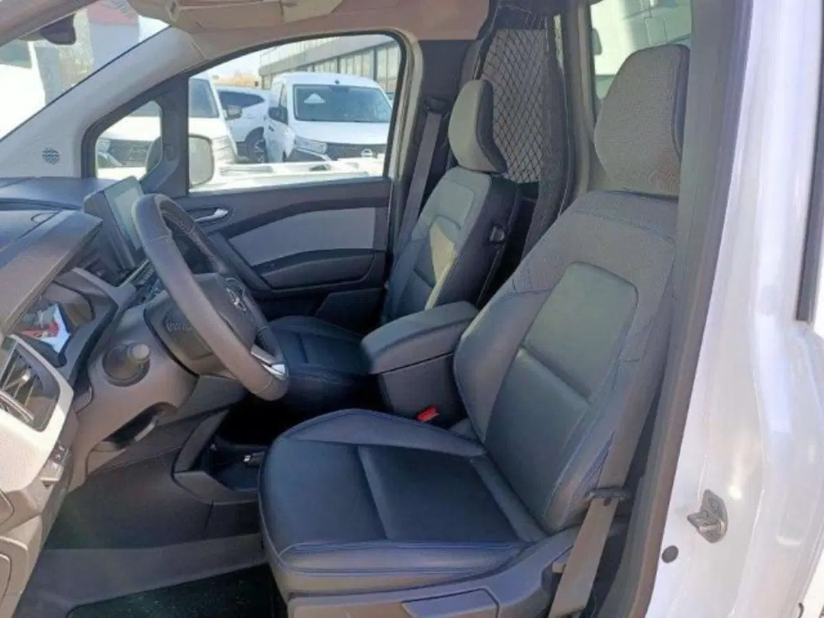 Nissan Townstar usata a Firenze (12)