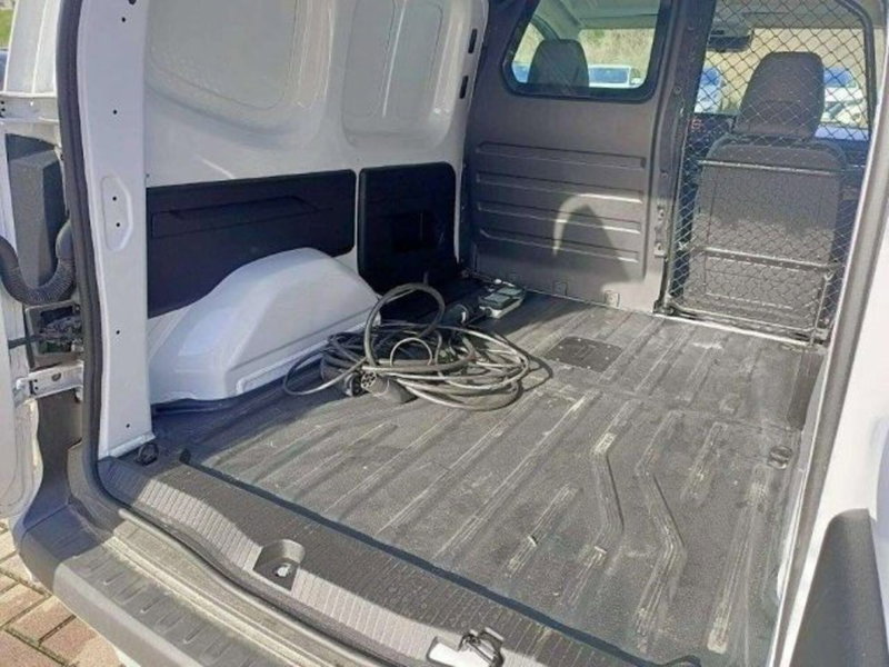 Nissan Townstar usata a Firenze (15)