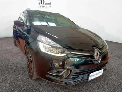 Renault Clio Sporter dCi 8V 90 CV EDC Moschino Life del 2019 usata a Empoli