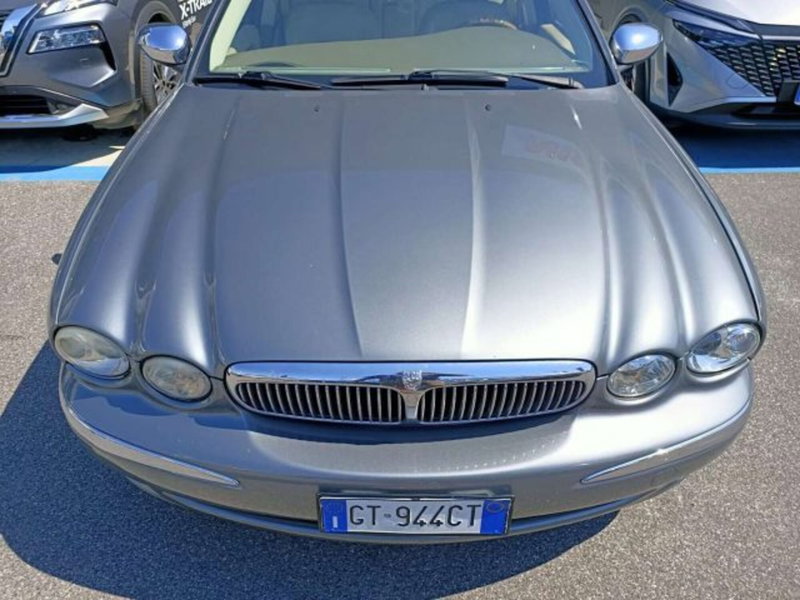 Jaguar X-Type usata a Firenze (17)