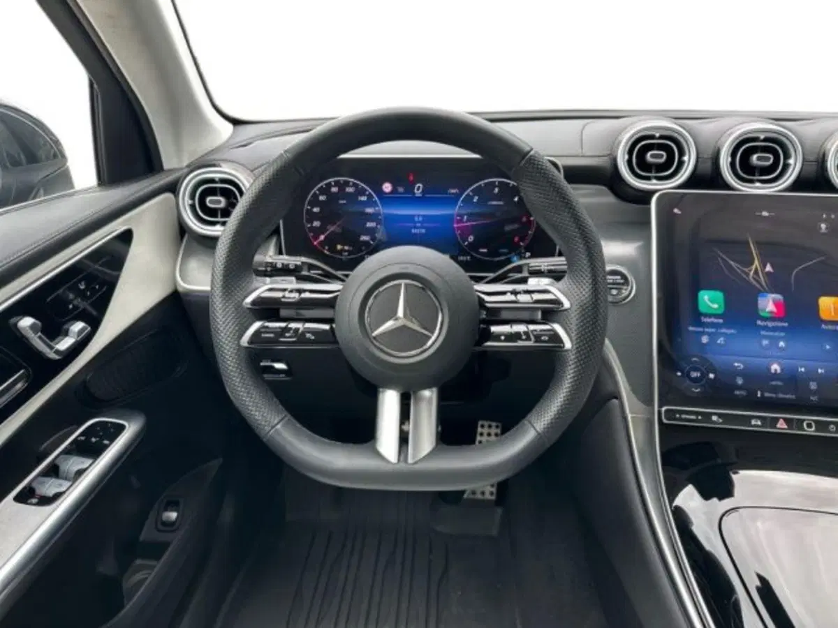 Mercedes-Benz GLC usata a Avellino (11)