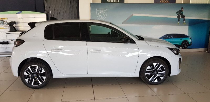 Peugeot 208 nuova a Pordenone (8)