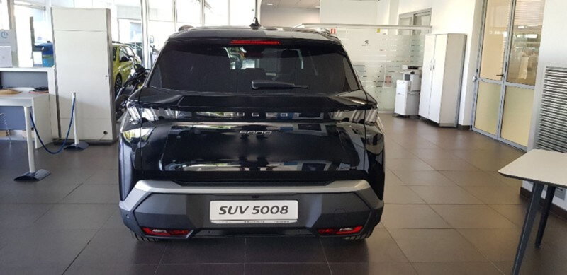 Peugeot 5008 nuova a Pordenone (5)