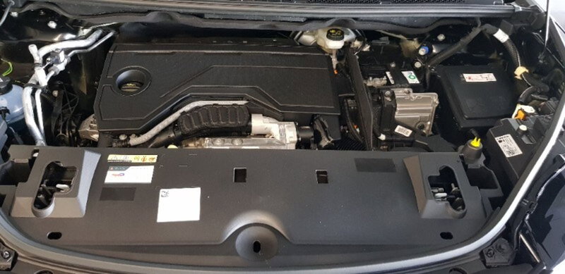 Peugeot 5008 nuova a Pordenone (9)