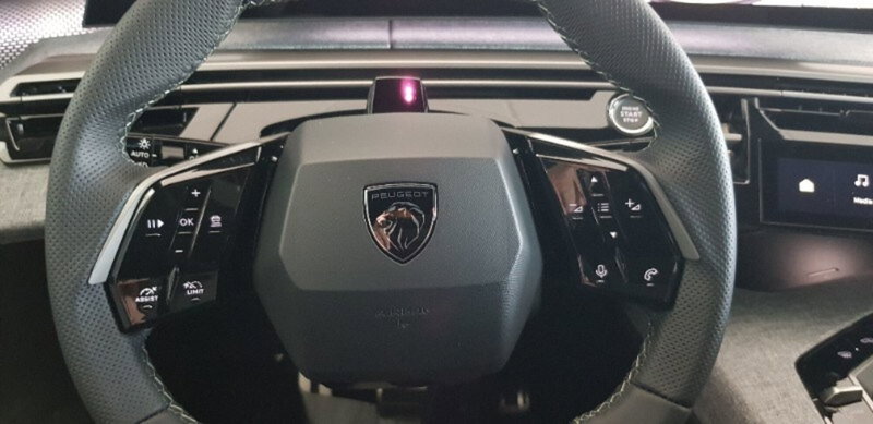 Peugeot 3008 nuova a Pordenone (12)