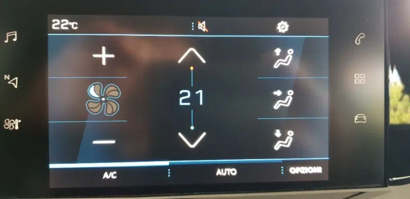 Peugeot 208 usata a Pordenone (19)