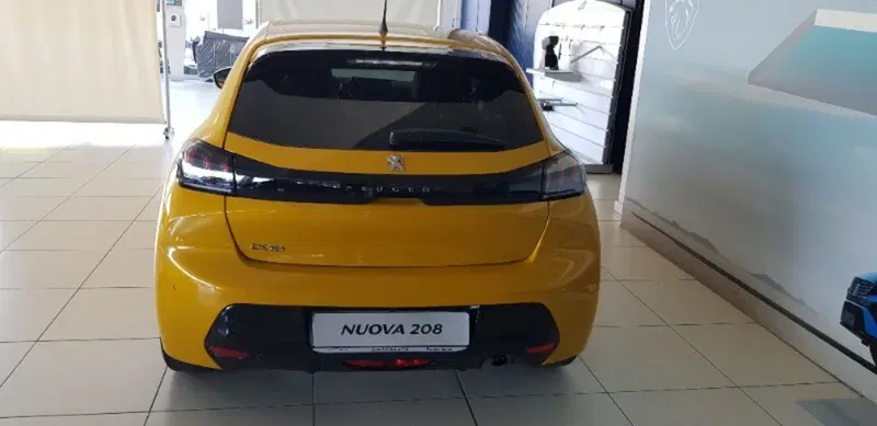 Peugeot 208 usata a Pordenone (5)
