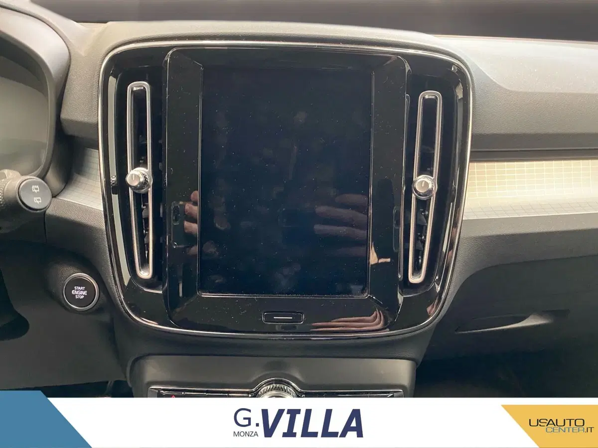 Volvo XC40 usata a Monza e Brianza (11)