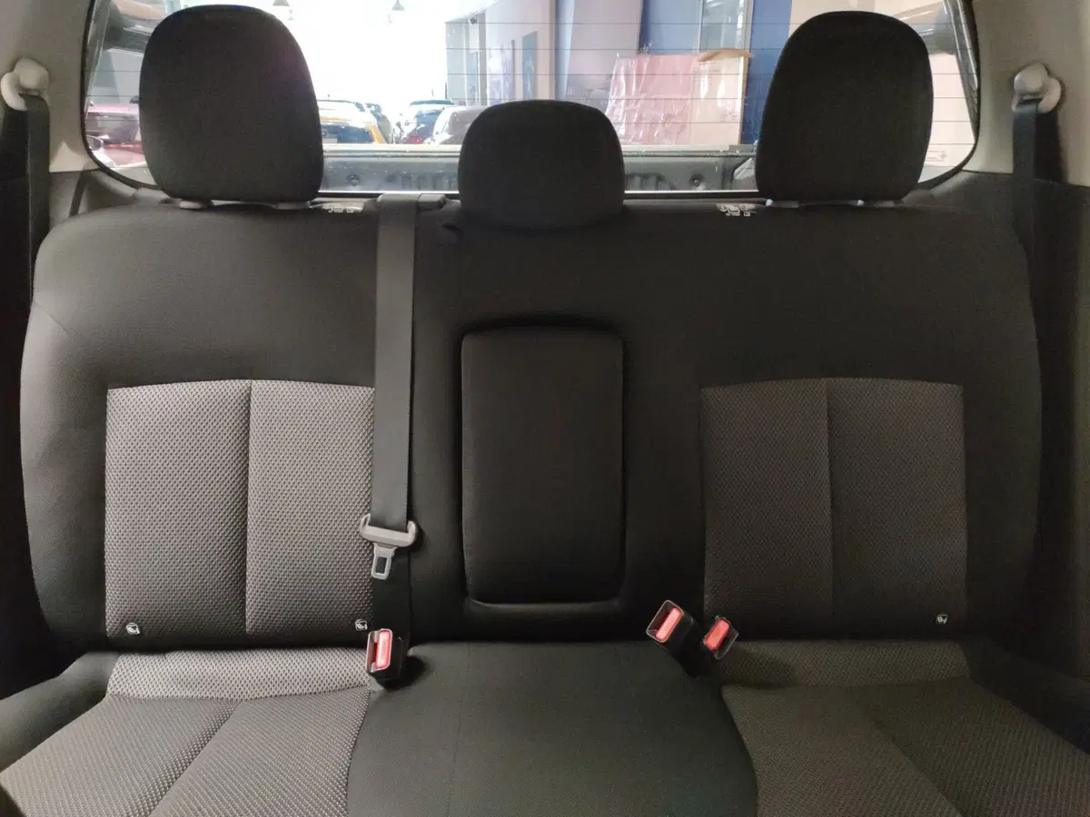 Mitsubishi L200 usata a Teramo (13)
