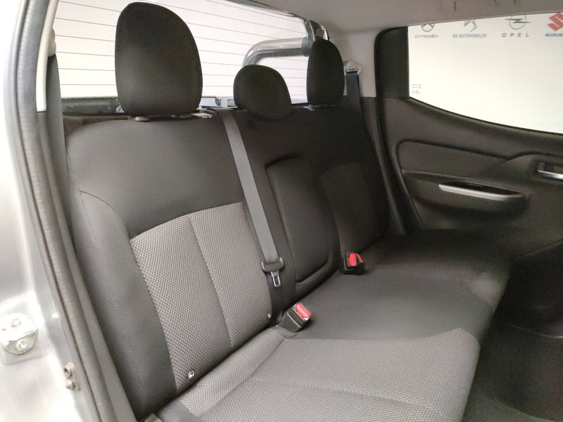 Mitsubishi L200 usata a Teramo (14)