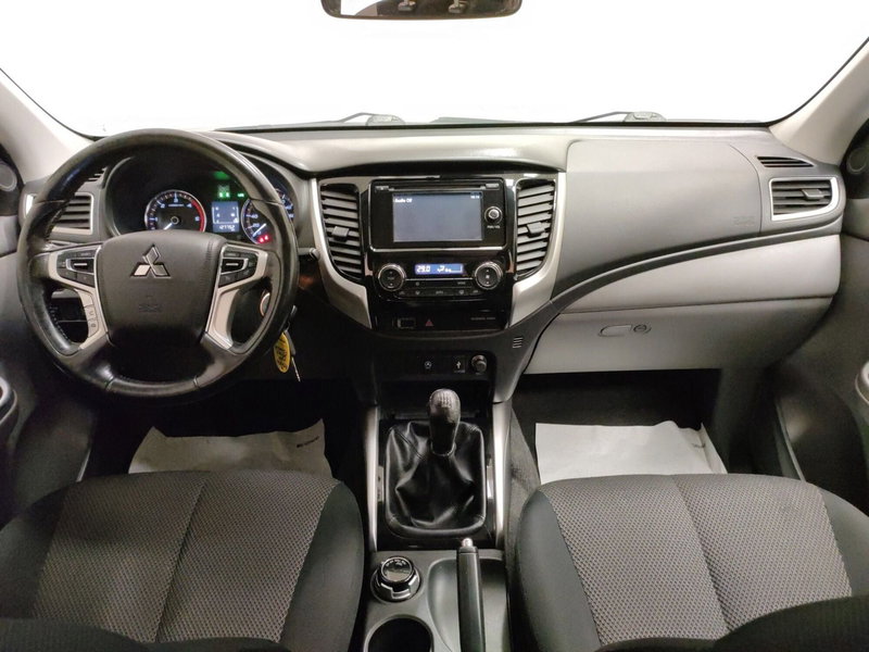 Mitsubishi L200 usata a Teramo (16)