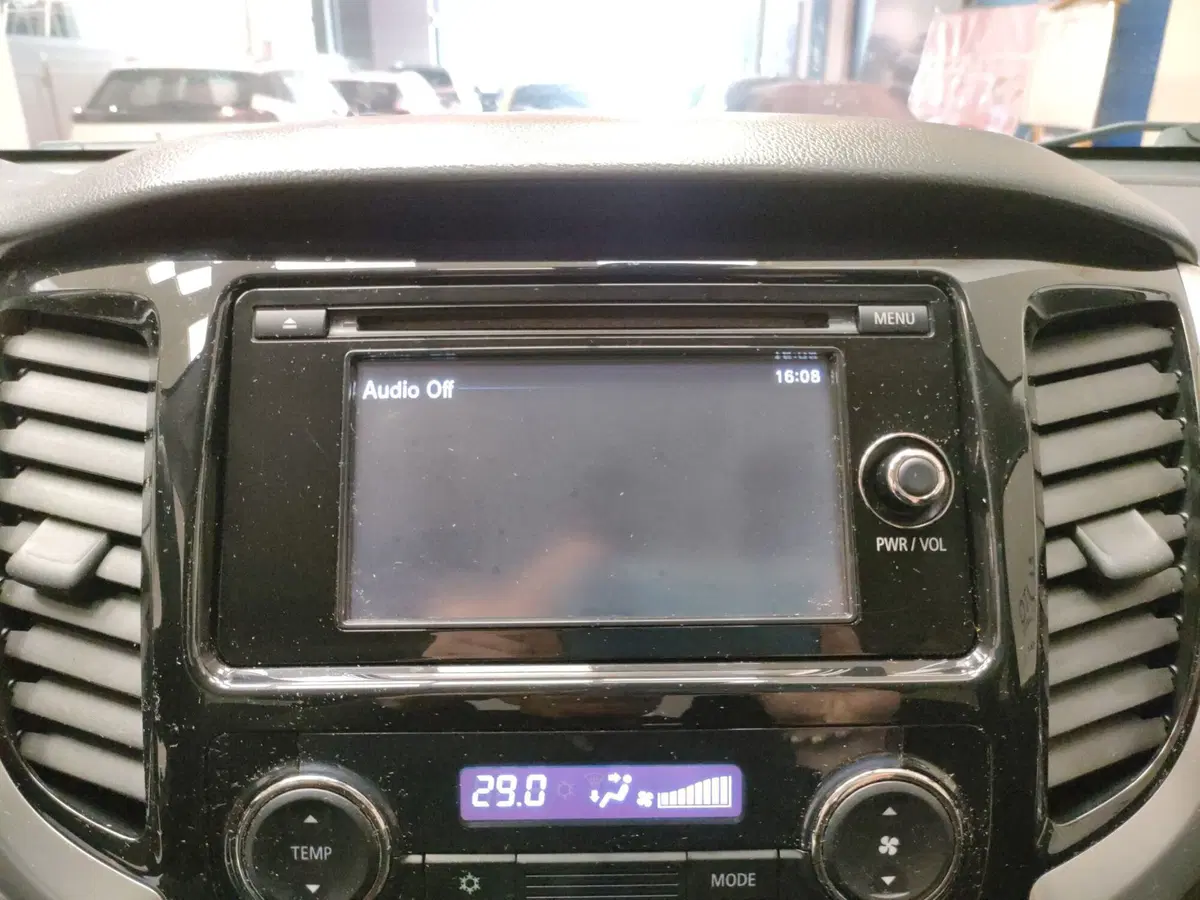 Mitsubishi L200 usata a Teramo (19)
