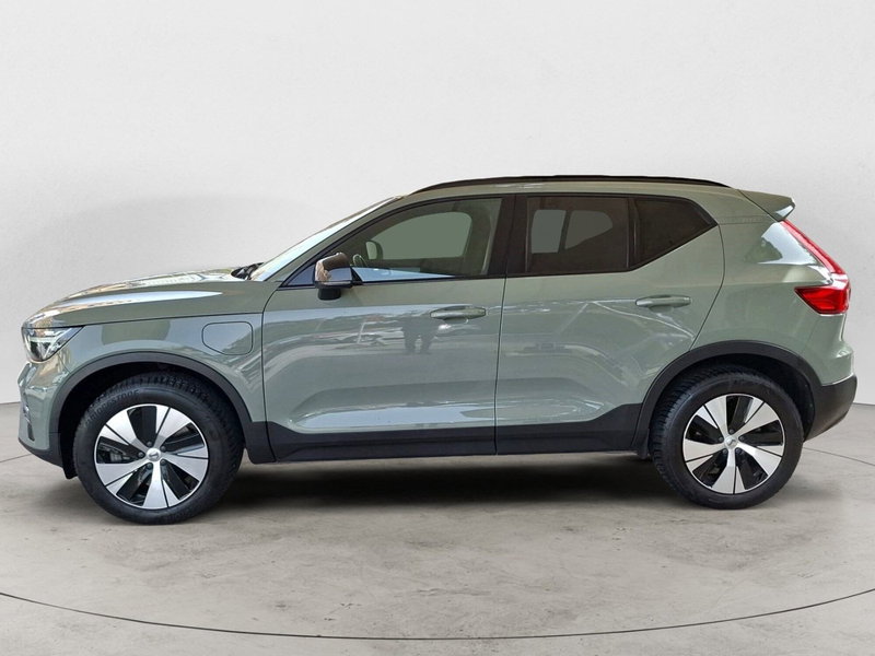 Volvo XC40 usata a Bari (5)