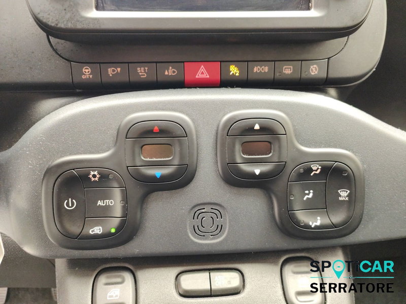 Fiat Panda Cross usata a Como (16)
