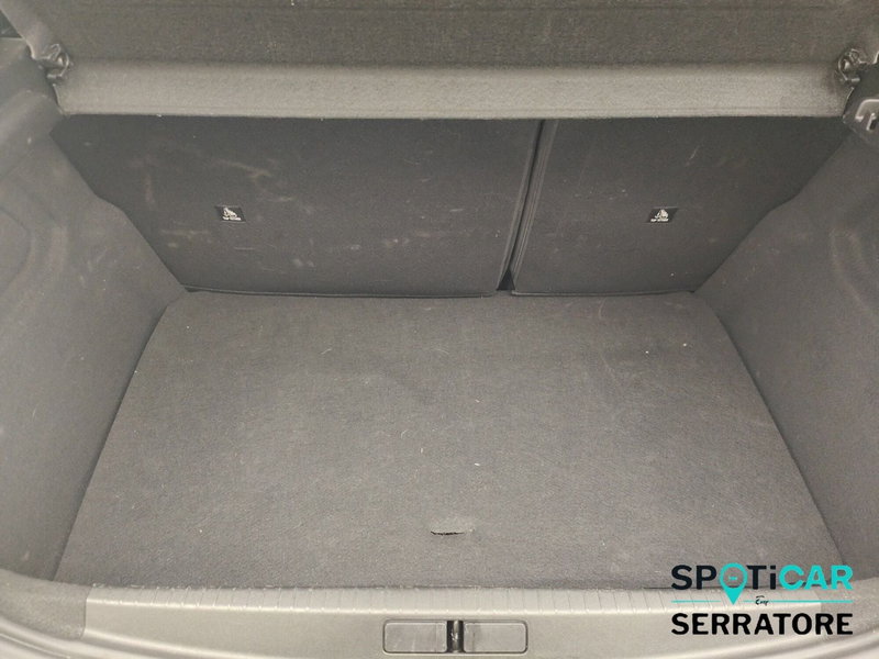 Peugeot 208 usata a Como (17)