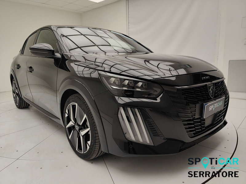 Peugeot 208 usata a Como (3)