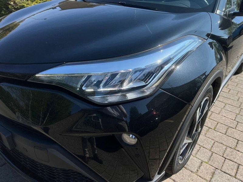 Toyota Toyota C-HR usata a Lecco (14)
