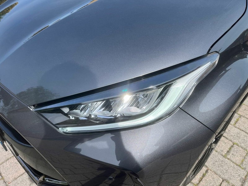 Toyota Yaris usata a Lecco (13)