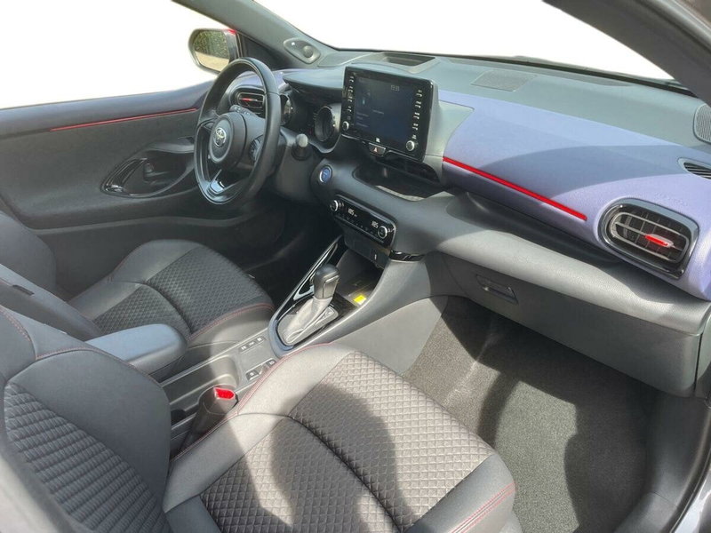 Toyota Yaris usata a Lecco (15)