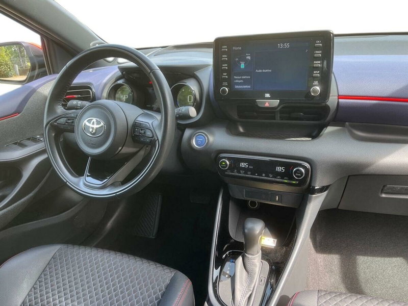 Toyota Yaris usata a Lecco (16)