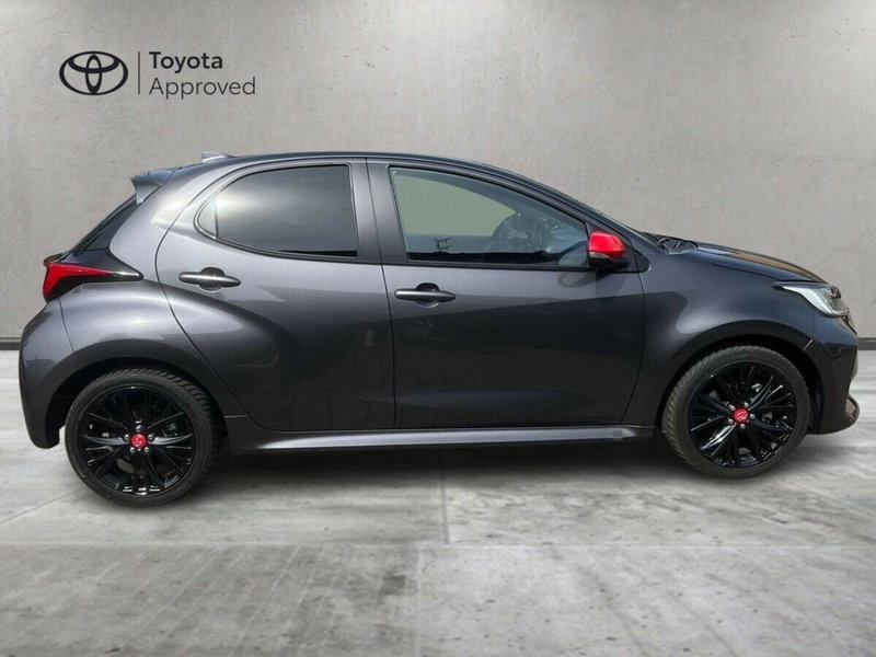 Toyota Yaris usata a Lecco (3)