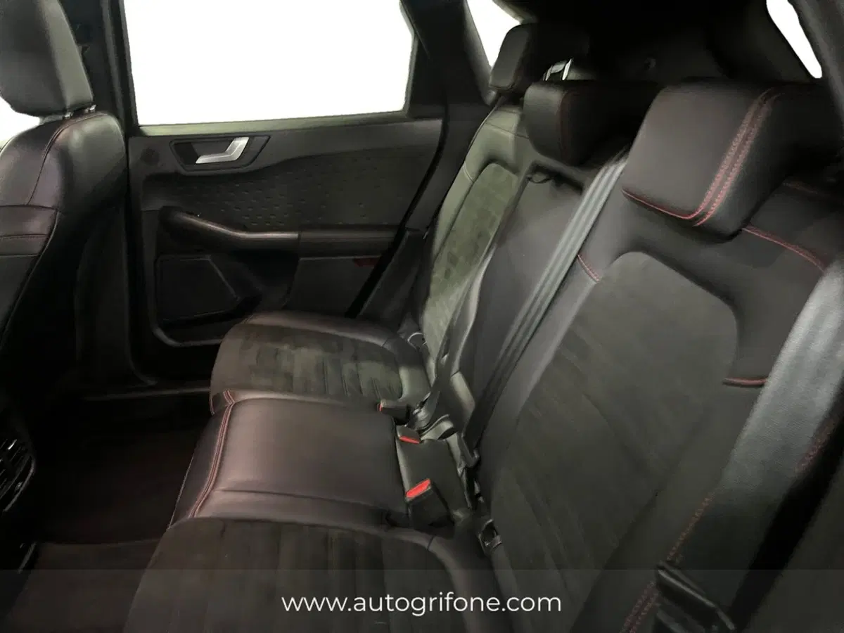 Ford Kuga usata a Modena (13)