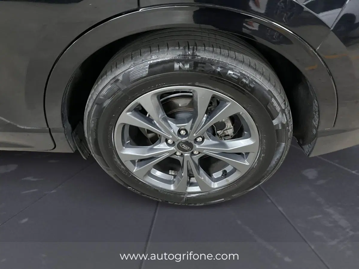 Ford Kuga usata a Modena (14)