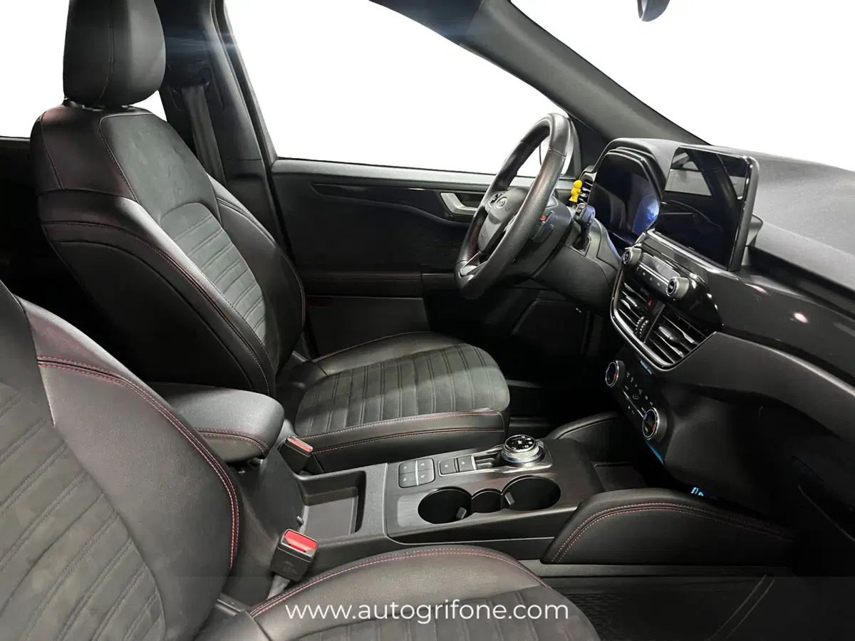 Ford Kuga usata a Modena (15)